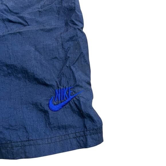 Nike Embroidered 90’s Swim Trunks Shorts - Picture 2 of 2